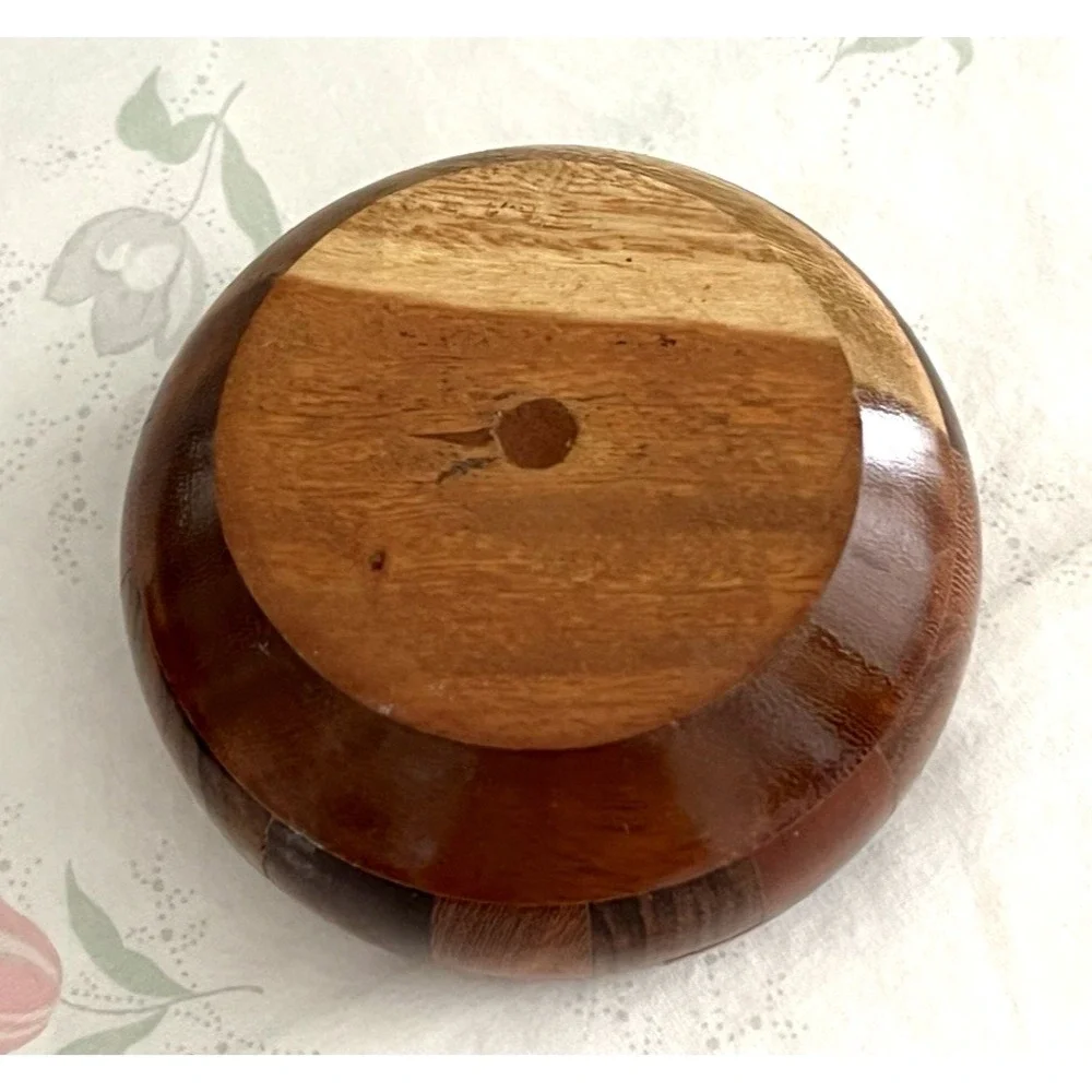 Vtg Nicaragua Mixed Wood Sugar Bowl with Tight Lid Handmade 3" x 3.75" - Picture 4 of 12